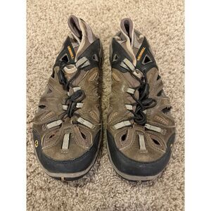 Men’s Merrell Closed Toe  Sandals Size  11